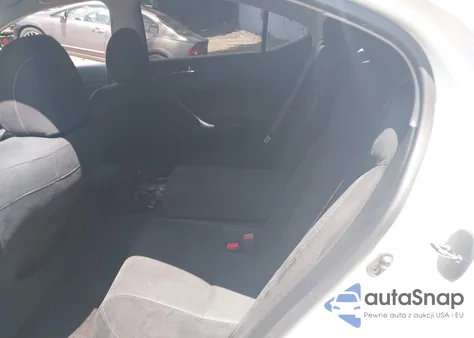 2009 Lexus Is 250 z USA, uszkodzony, nr VIN JTHCK262X92028822